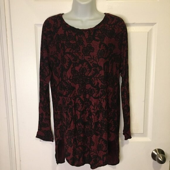 ARITZIA Wilfred La Riviere Burgundy Lace Print Top Shirt - Picture 2 of 8